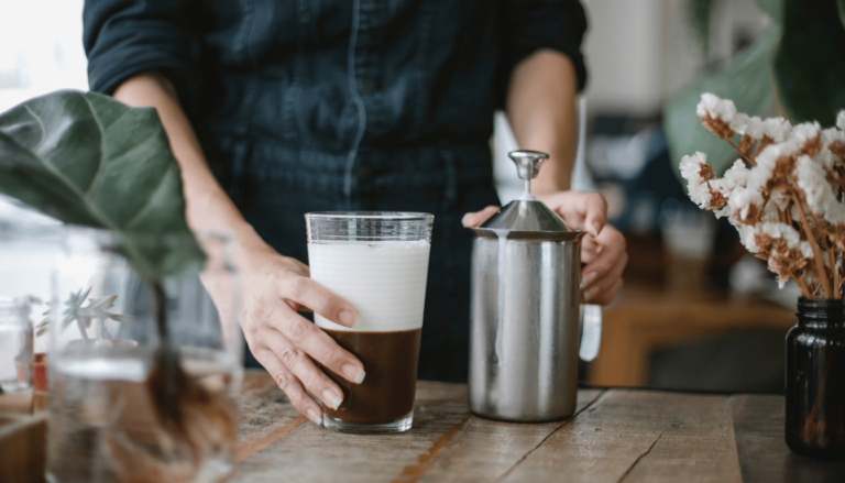Melkopschuimers schoonmaken: tips voor een langere levensduur